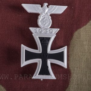 German Ist class Iron Cross 1914 with Spange "1939" zum Eisernen Kreuz 1 klasse 1914